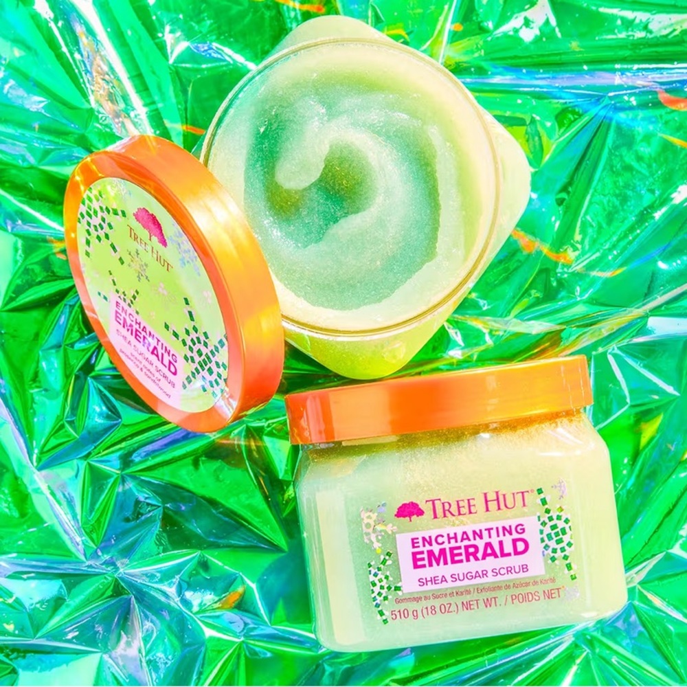 Price FIRM New Tree Hut Enchanting Emerald Shea Sugar Scrub